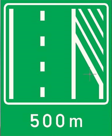priblizavanje_mestu_na_autoputu_gde_se_zatvara_zaustavna_traka